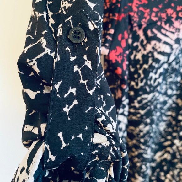 Calvin Klein pattern blouse - great condition!! - Picture 5 of 8